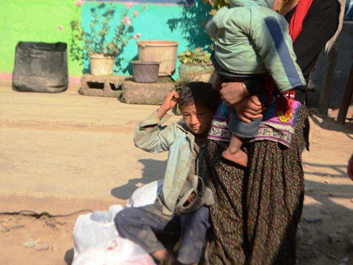 december-2015-warm-clothes-for-the-earthquake-victims-4