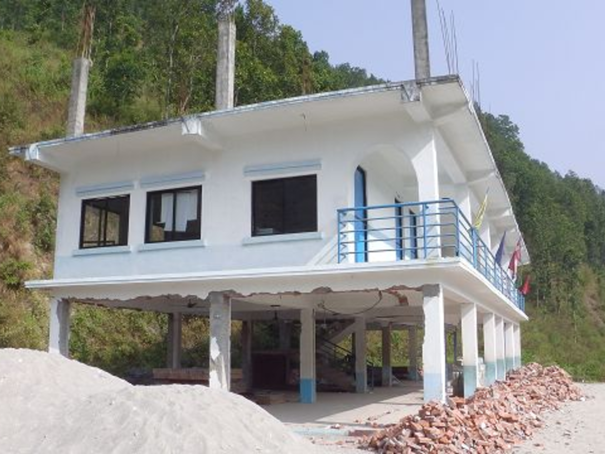 beginn-des-wiederaufbaus-der-shree-sukute-lower-secondary-school-in-sindhupalchok-juli-2016-4