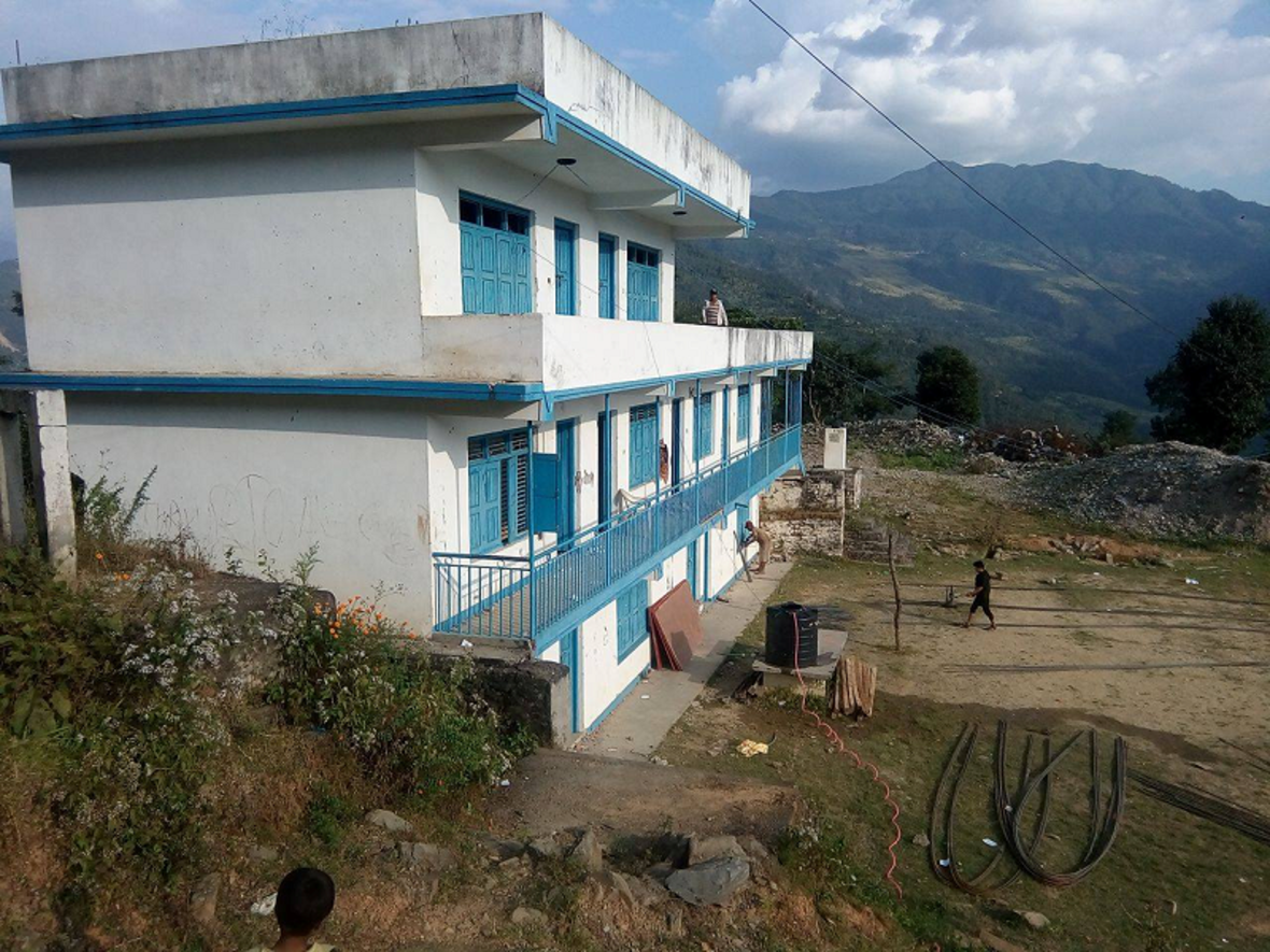 beginn-schulaufbau-shree-kalidevi-secondary-school-kadambas-oktober-2016-2