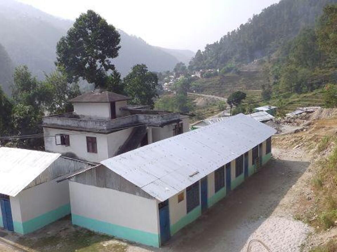 beginn-des-wiederaufbaus-der-shree-sukute-lower-secondary-school-in-sindhupalchok-juli-2016-6